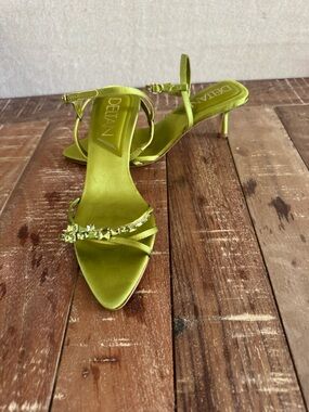 Delta Lime Green Satin Heels Rhinestone Strap Kitten Heel Sandals Size 6.5M